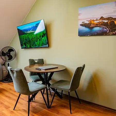 Alpine Retreat Maisonette Апартамент