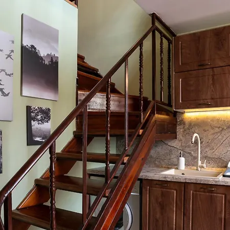 Alpine Retreat Maisonette Апартамент *