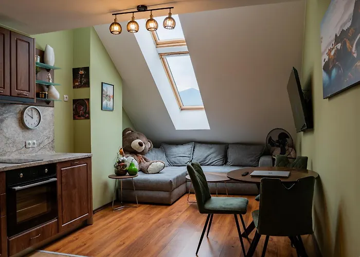 Alpine Retreat Maisonette Apartment Bansko